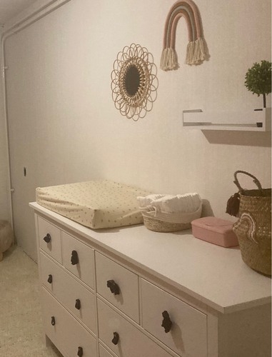 Ikea Hemnes Commode met leren handgreepjes - Wolkedewietje leren